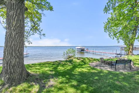 1761 E Lake Street Osakis MN 56360