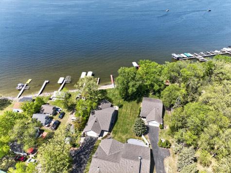 1761 E Lake Street Osakis MN 56360