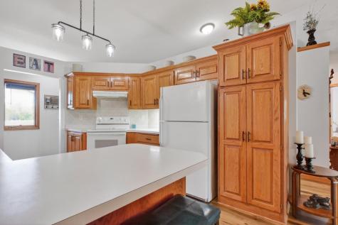 1761 E Lake Street Osakis MN 56360