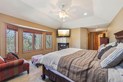 3489 Wolfberry Court Eagan MN 55123