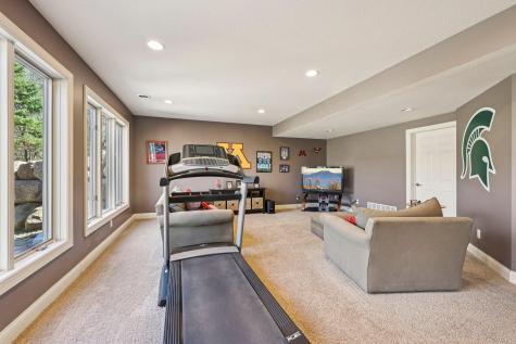 3489 Wolfberry Court Eagan MN 55123