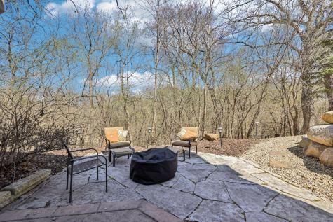 3489 Wolfberry Court Eagan MN 55123