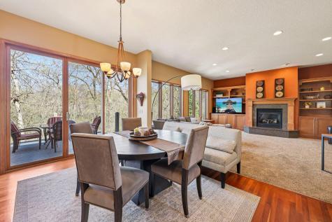 3489 Wolfberry Court Eagan MN 55123