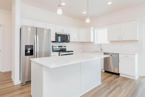 1522 6th Avenue NE Dilworth MN 56529