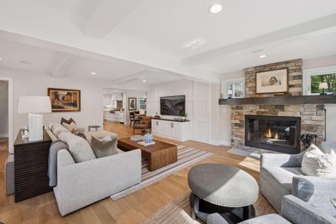1912 Highcrest Drive Medina MN 55391