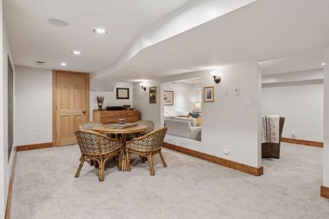 1912 Highcrest Drive Medina MN 55391