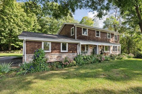 1912 Highcrest Drive Medina MN 55391