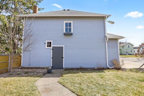 127 4th Avenue SW Faribault MN 55021