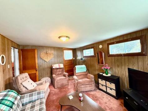 307 Winnebago Street S Caledonia MN 55921