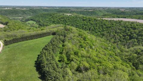 35423 Skyview Drive Winona MN 55987