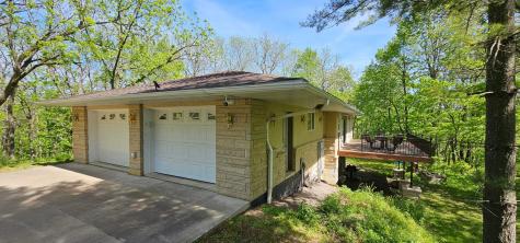 35423 Skyview Drive Winona MN 55987