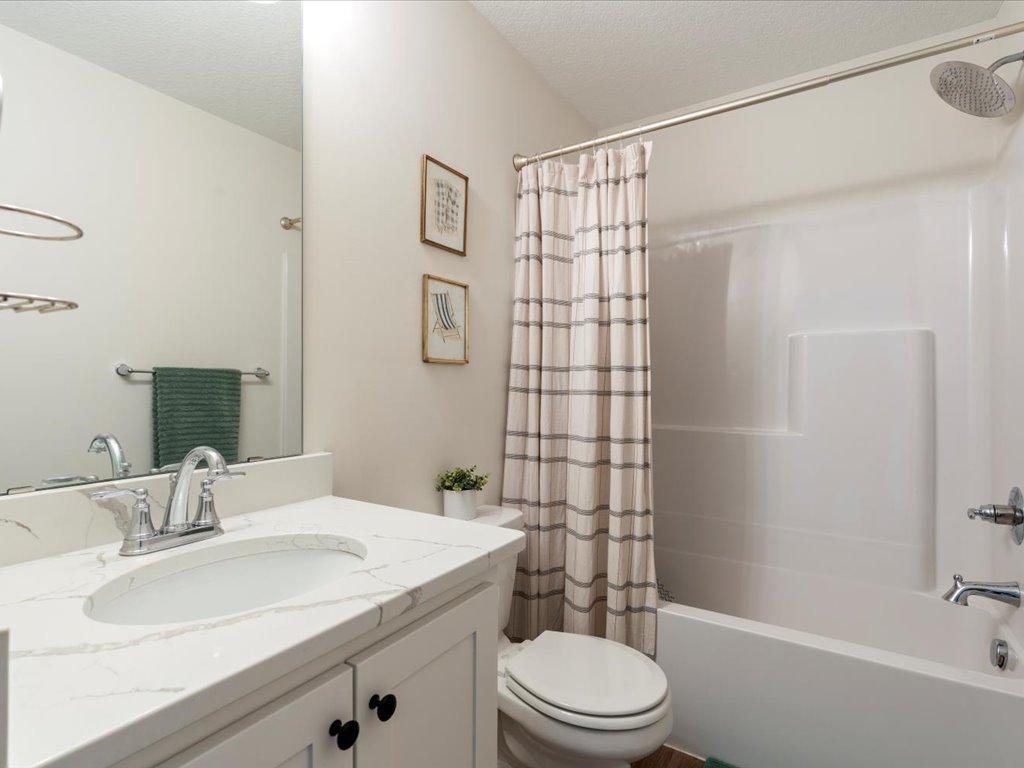 4882 Emily Road Baxter MN 56425