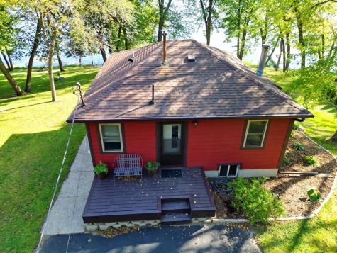 6567 150th Avenue NE Spicer MN 56288