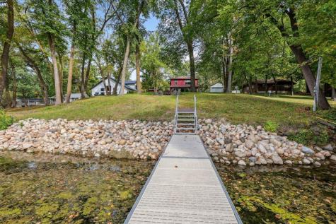6567 150th Avenue NE Spicer MN 56288