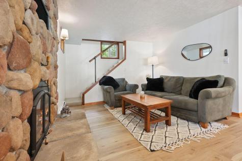 6567 150th Avenue NE Spicer MN 56288