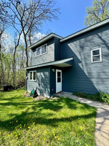 37489 Elm Drive Warroad MN 56763