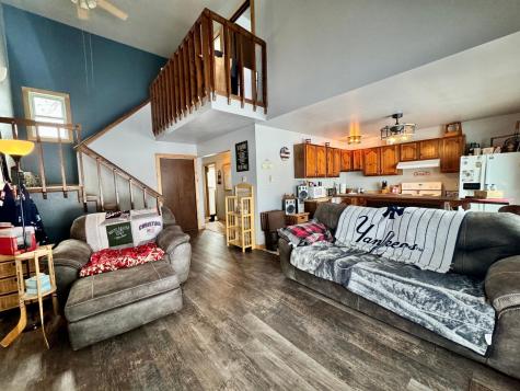 37489 Elm Drive Warroad MN 56763