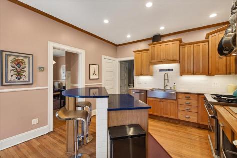 416 Laurel Avenue Saint Paul MN 55102