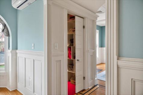 416 Laurel Avenue Saint Paul MN 55102