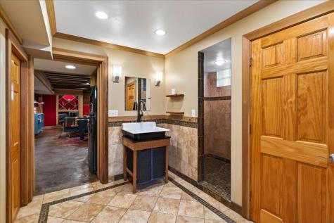 416 Laurel Avenue Saint Paul MN 55102
