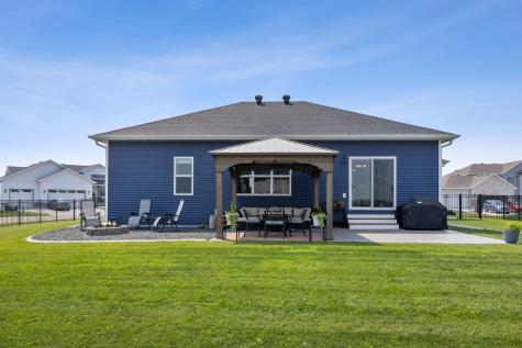 3037 Prairie Farms Circle S Fargo ND 58104