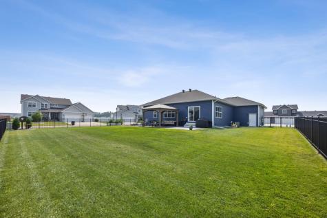 3037 Prairie Farms Circle S Fargo ND 58104