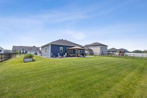 3037 Prairie Farms Circle S Fargo ND 58104