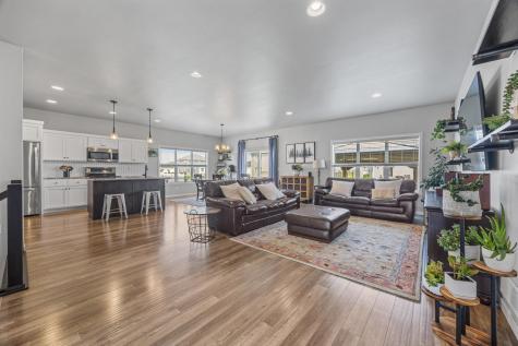 3037 Prairie Farms Circle S Fargo ND 58104