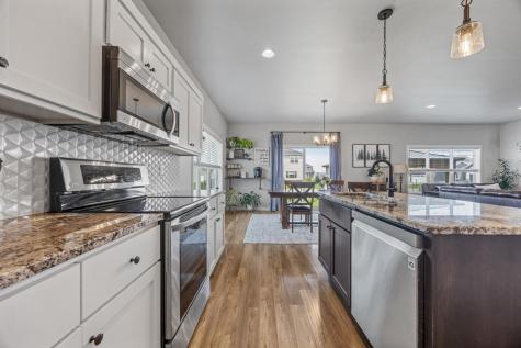 3037 Prairie Farms Circle S Fargo ND 58104