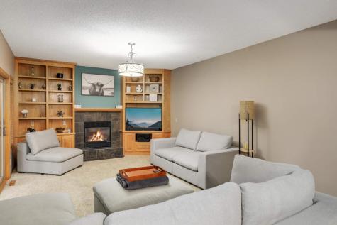 17116 81st Avenue N Maple Grove MN 55311