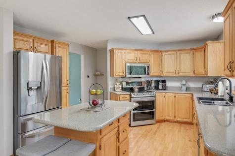 17116 81st Avenue N Maple Grove MN 55311