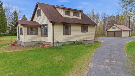 4781 Cedar Island Drive Eveleth MN 55734