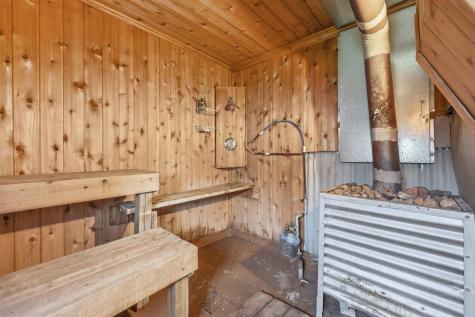 4781 Cedar Island Drive Eveleth MN 55734