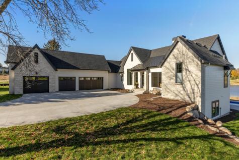 730 Lakeview Parkway Mound MN 55364