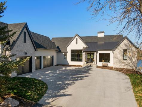730 Lakeview Parkway Mound MN 55364