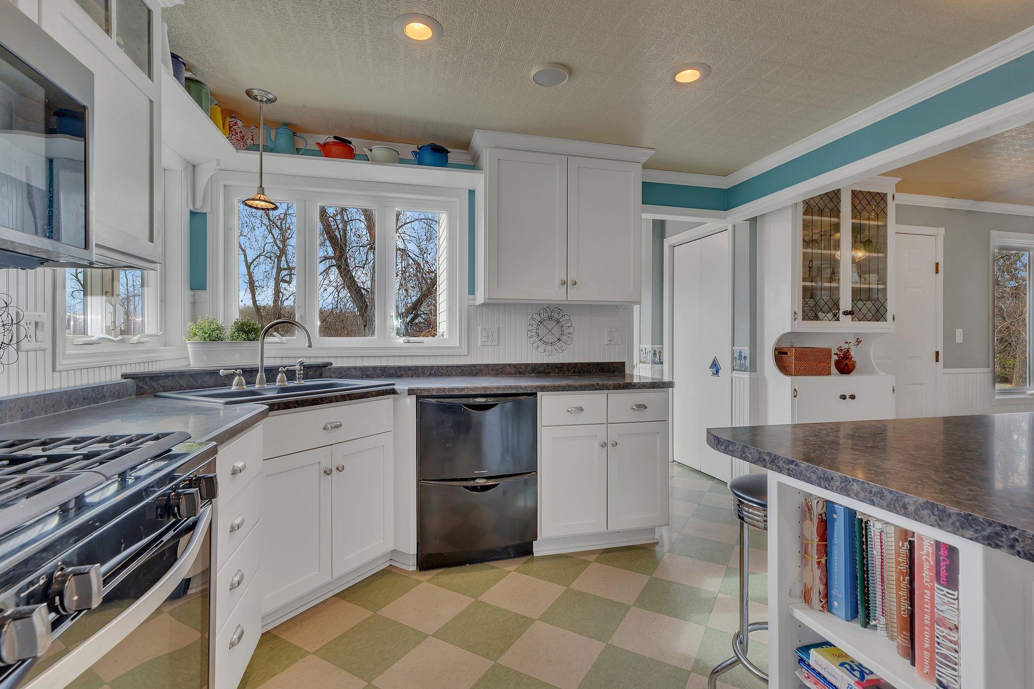 1205 Melvina Road SW Alexandria MN 56308