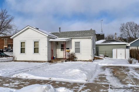 476 W Sanborn Street Winona MN 55987