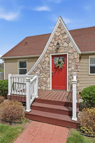 224 Elm Street W Detroit Lakes MN 56501