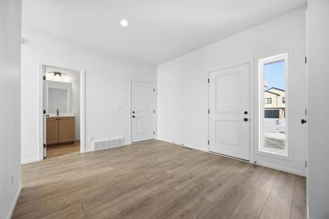 10350 Burgundy Drive Horace ND 58047