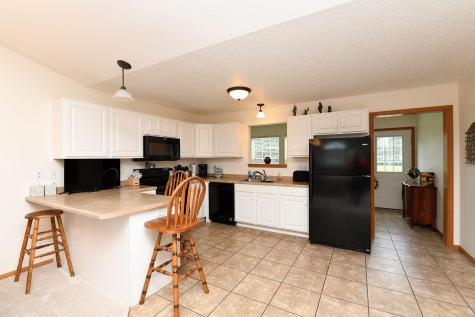 426 30th Street N Moorhead MN 56560