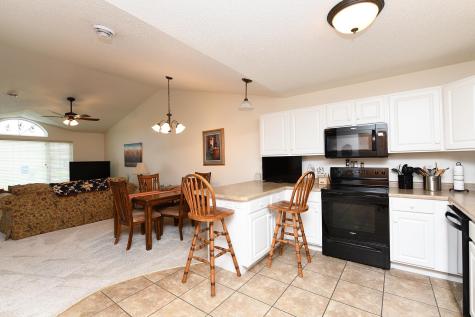 426 30th Street N Moorhead MN 56560