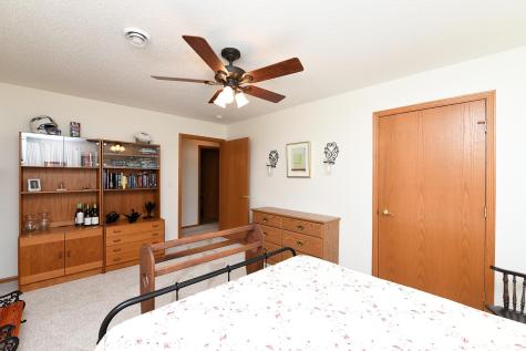 426 30th Street N Moorhead MN 56560