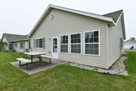 426 30th Street N Moorhead MN 56560
