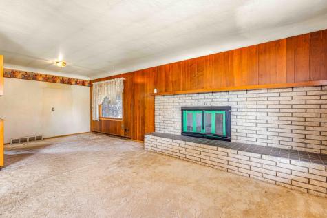 1401 5th Avenue S Moorhead MN 56560