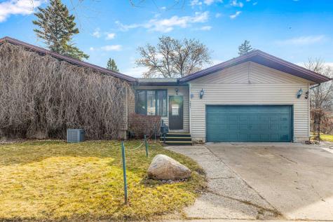 1401 5th Avenue S Moorhead MN 56560