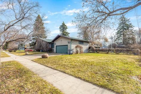 1401 5th Avenue S Moorhead MN 56560