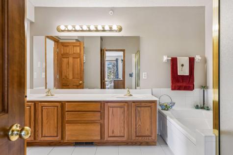 17828 Townline Road Minnetonka MN 55345