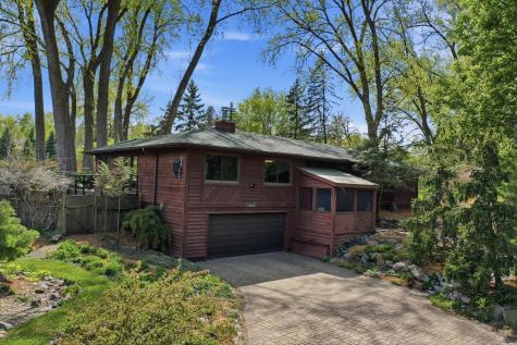 15213 Boulder Creek Drive Minnetonka MN 55345