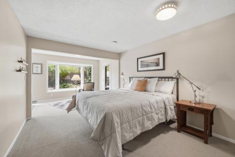 15213 Boulder Creek Drive Minnetonka MN 55345