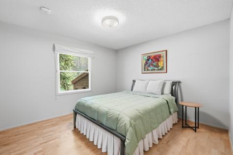 15213 Boulder Creek Drive Minnetonka MN 55345